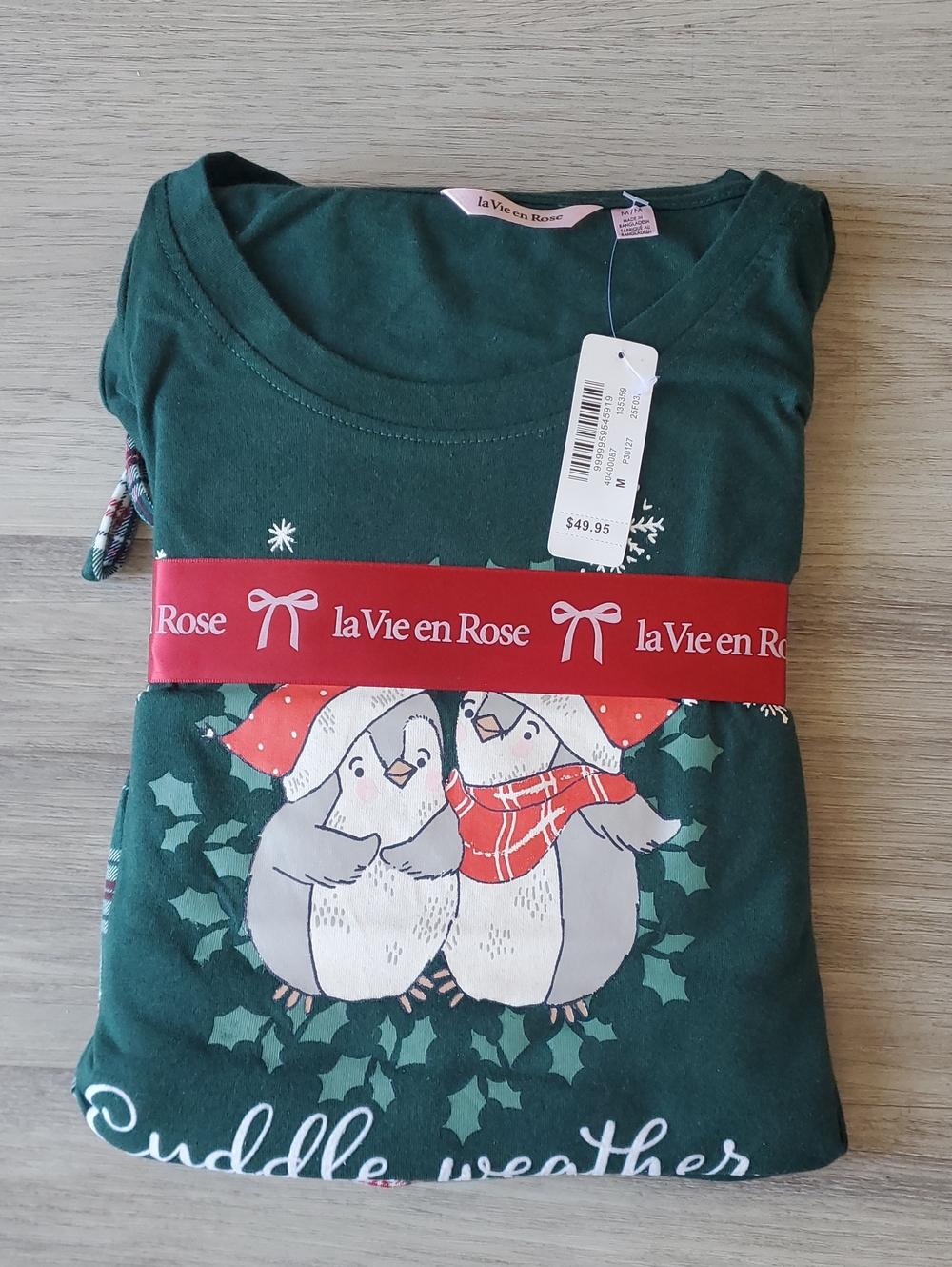 Size M - Very Soft Green Penguin Pajama Set With Plaid Bottoms - La Vie En Rose